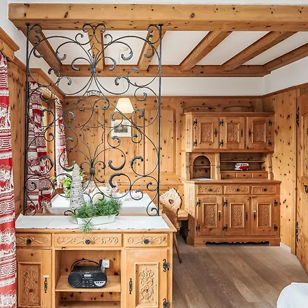 Chesa Minchueletta By Interhome Surlej